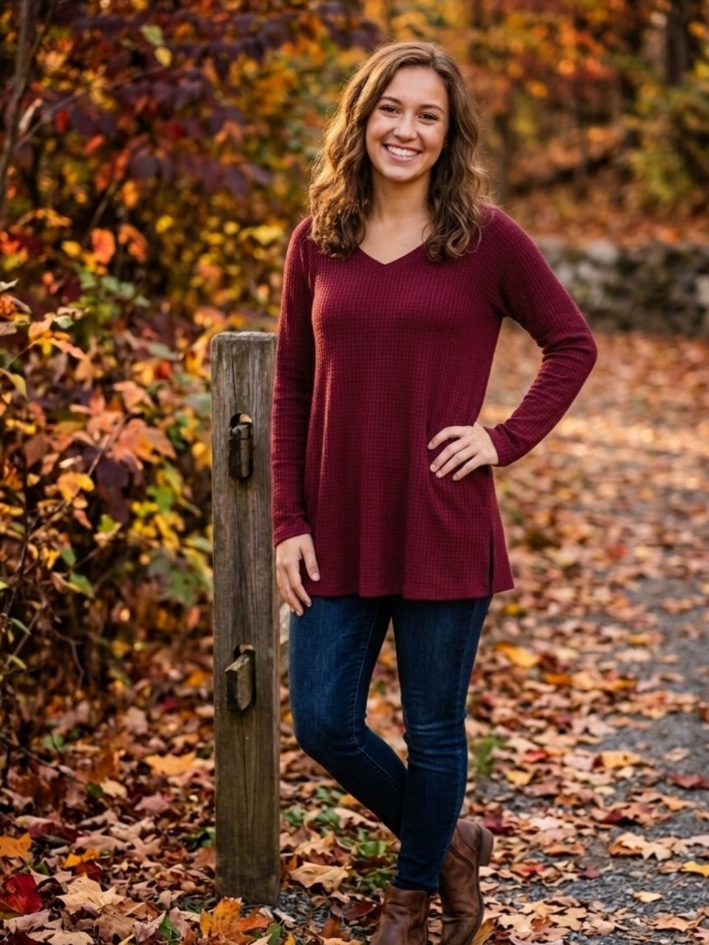Women's Ribbed V-Neck Long Sleeve Tunic - Wine
